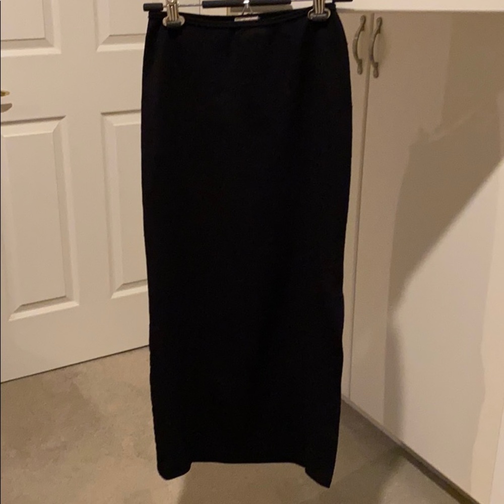 Long black stretchy skirt left side slit